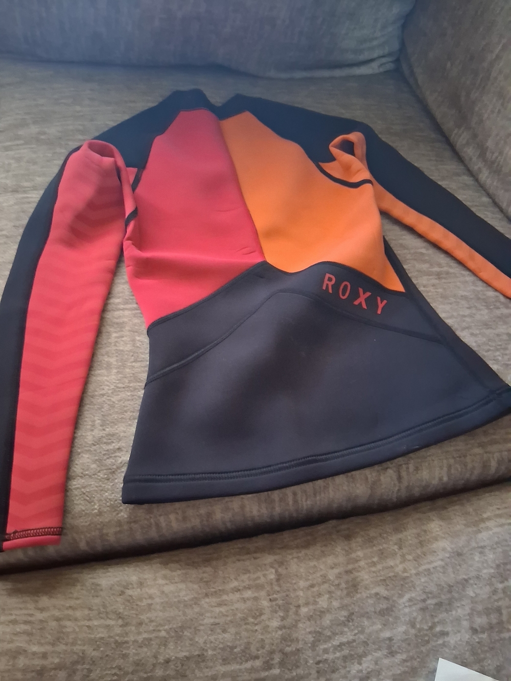 Roxy Girls Colorblock Wetsuit Top | Size 6 / M